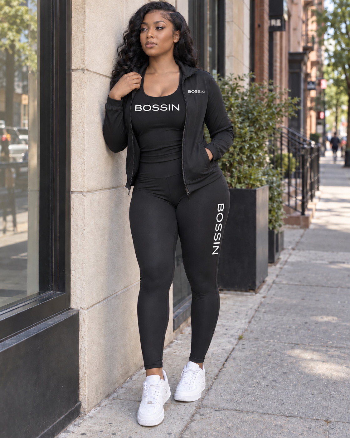 
                  
                    BOSSIN Contour 3-Piece Set in black
                  
                