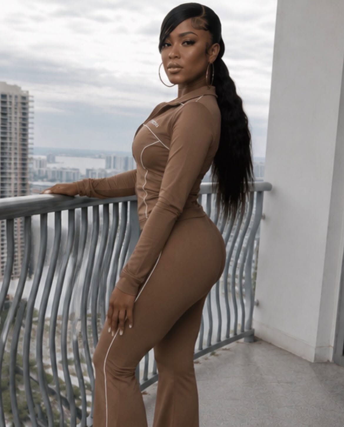 
                  
                    BOSSIN Mocha Dream Signature Piped Flare Set
                  
                